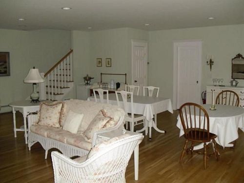 Shearwater Inn East Quogue Exterior photo